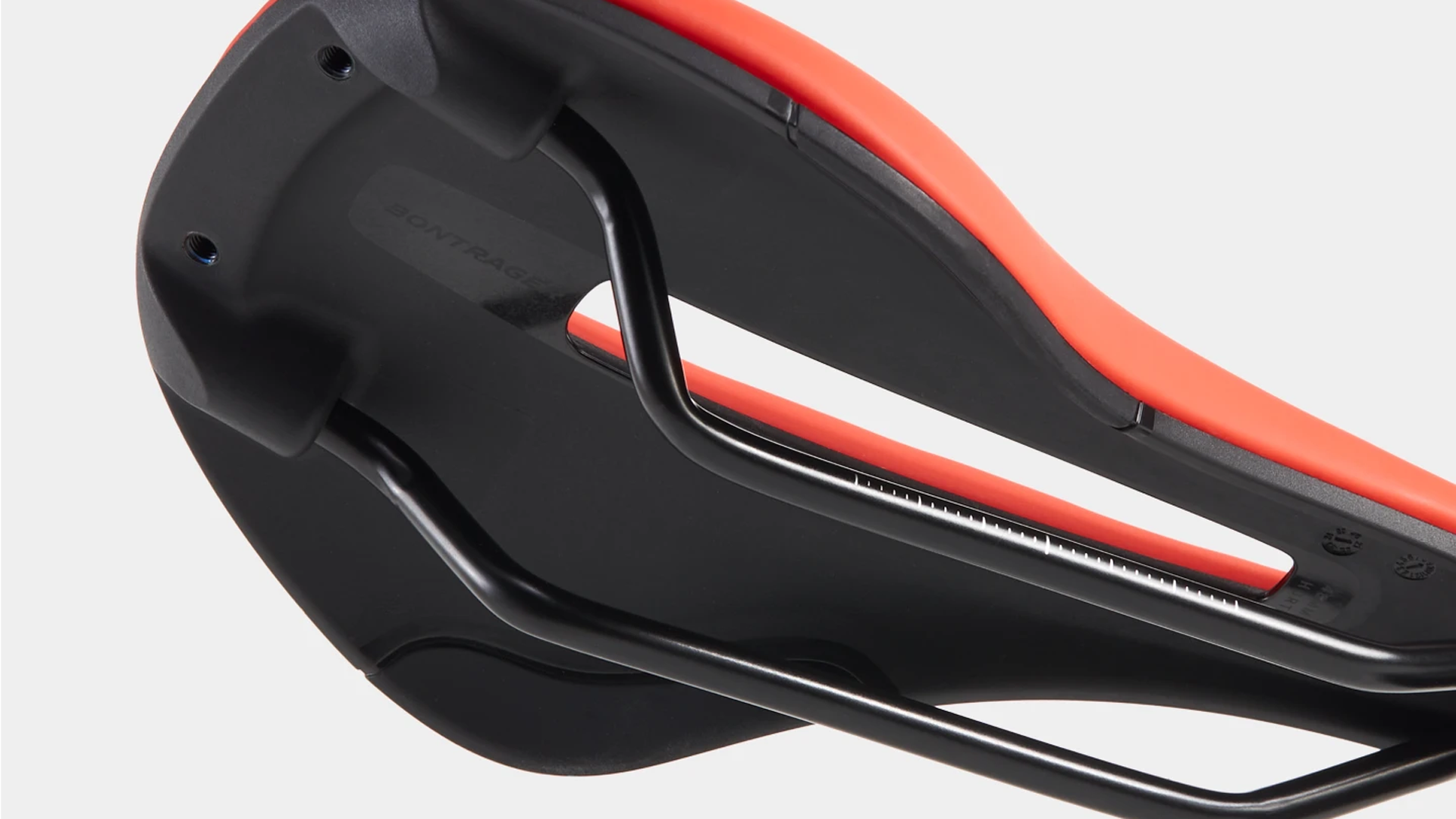 BONTRAGER Verse Elite Saddle 145mm ブラック Bontrager Verse Elite Bike Saddle - Trek Bicycle Tustin